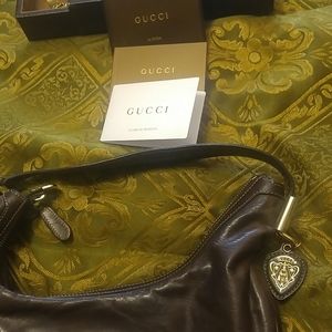 Perfect Condition Gucci bag leather